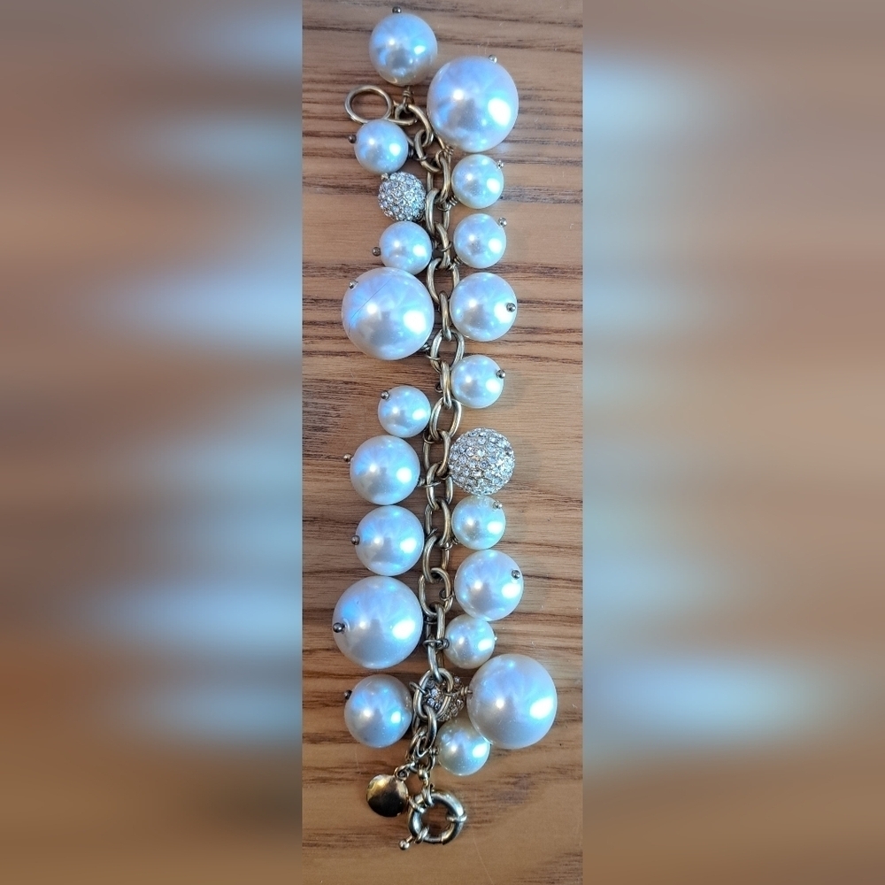 EUC Vintage Y2K J. Crew Faux Pearl & Crystal Bead Gold Tone Bracelet Jewelry - Picture 3 of 4
